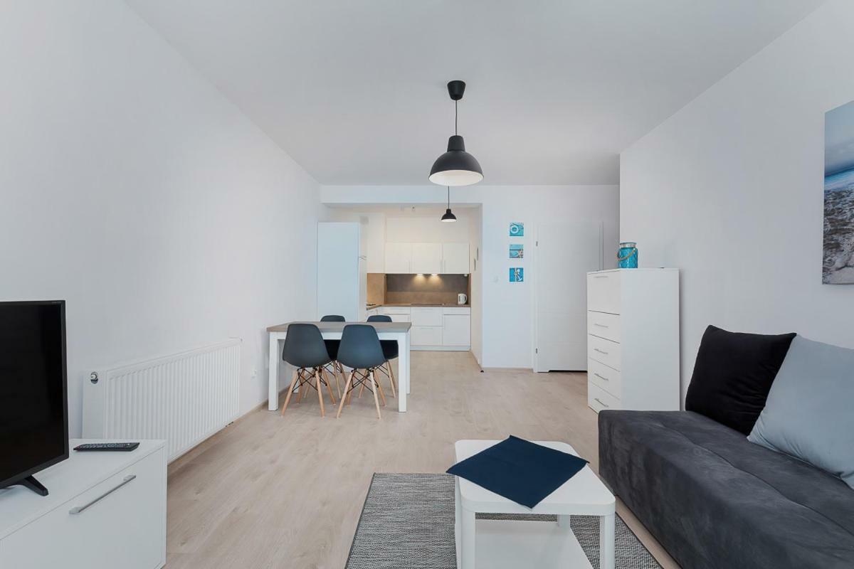 Feniks Apartamenty 8 By Jantar Apartamenty كولوبرزيغ المظهر الخارجي الصورة